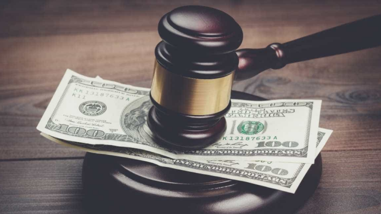 Diferenças entre cobrança judicial e extrajudicial