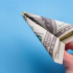 Como a Alta dos Juros e o Dólar Afetam a Inadimplência das Empresas em 2025