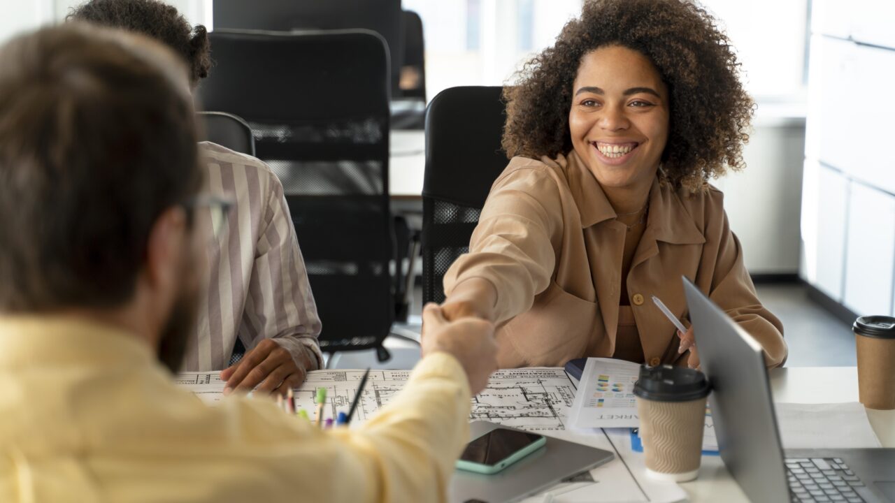 Experiência do Cliente na Cobrança: Como a Comunicação Afeta a Recuperação Financeira