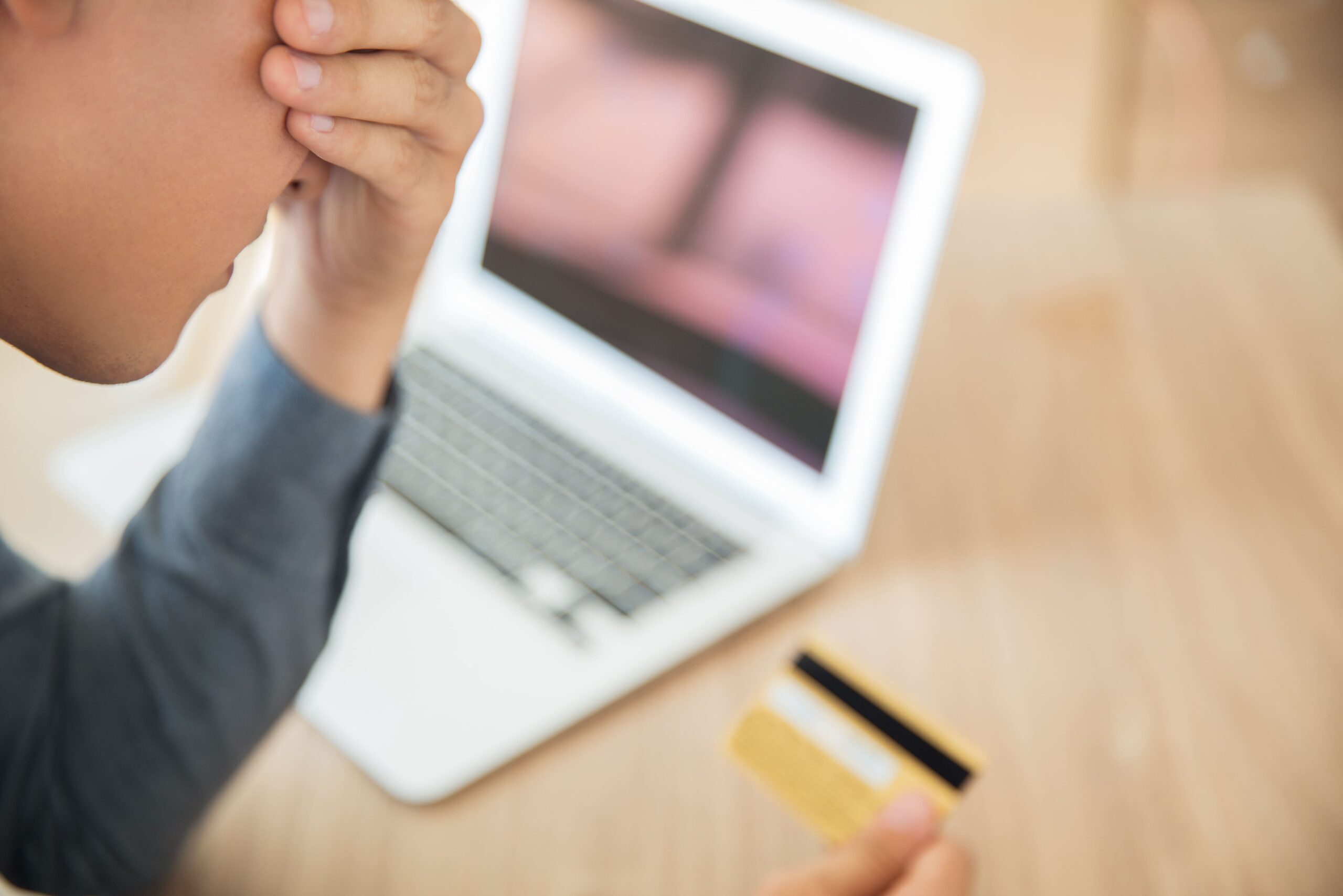 Fraudes financeiras: como identificar e prevenir na sua empresa